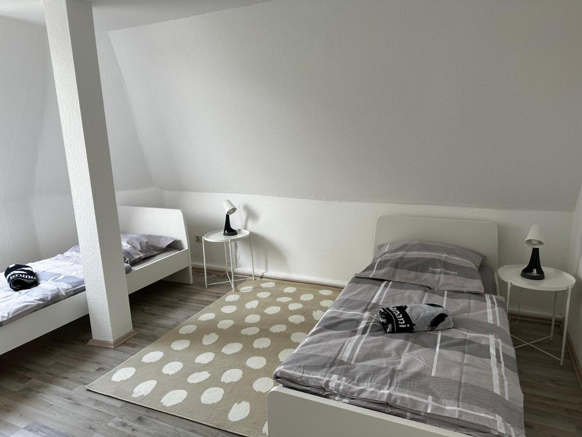 A&V Apartments Schoene Dachgeschoss Wohnung Apt Sterne Gelsenkirchen Exterior foto